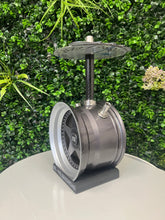 Laden Sie das Bild in den Galerie-Viewer, Mini Felgenshisha ME16
